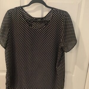 Premise Studio Size Large Womens Short Sleeve Top Black White Dots Flowy Sheer